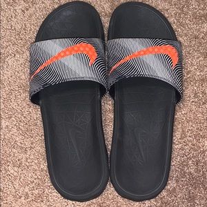 Nike slides
